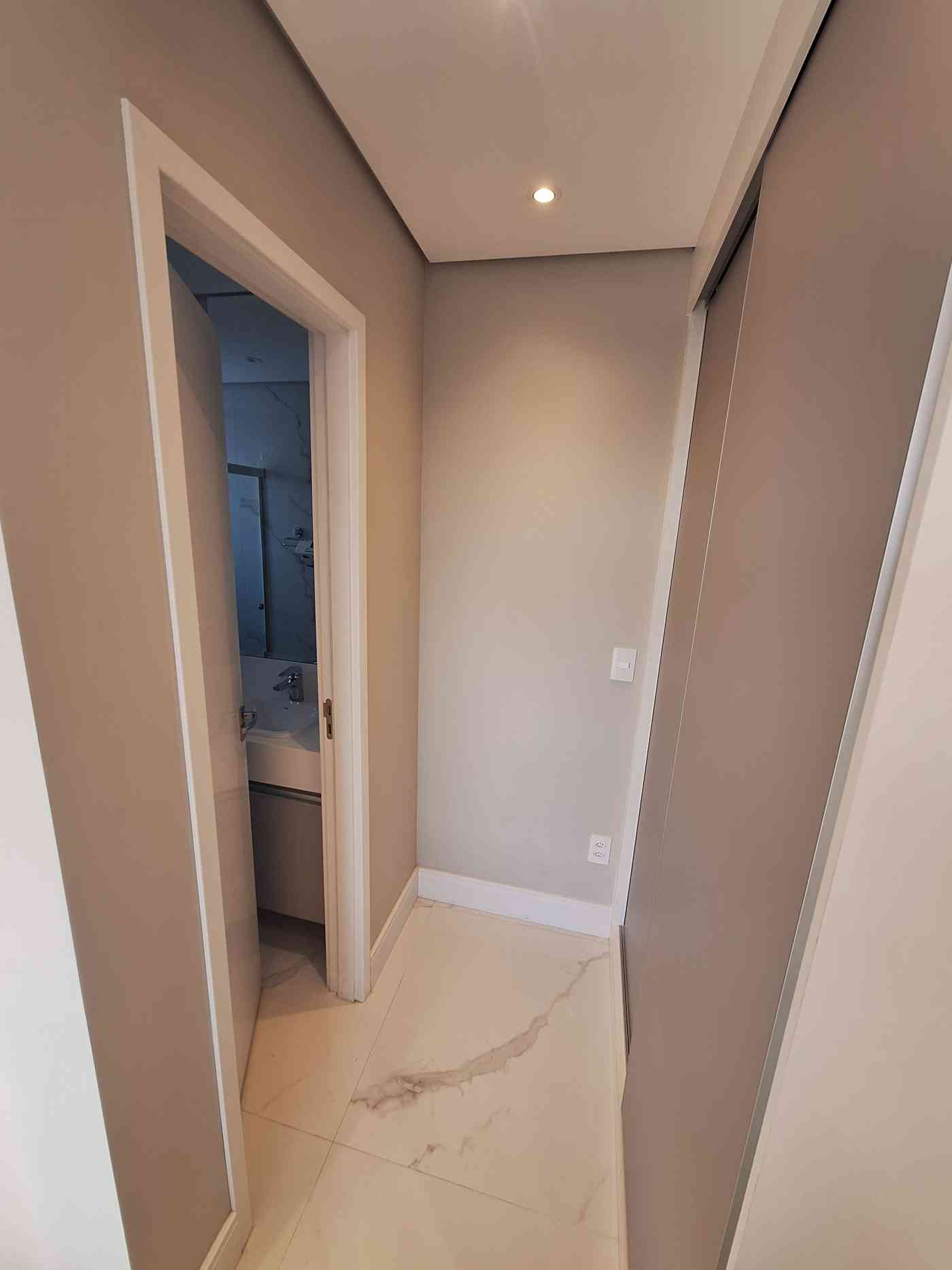 APARTAMENTO NO ED. WAVE