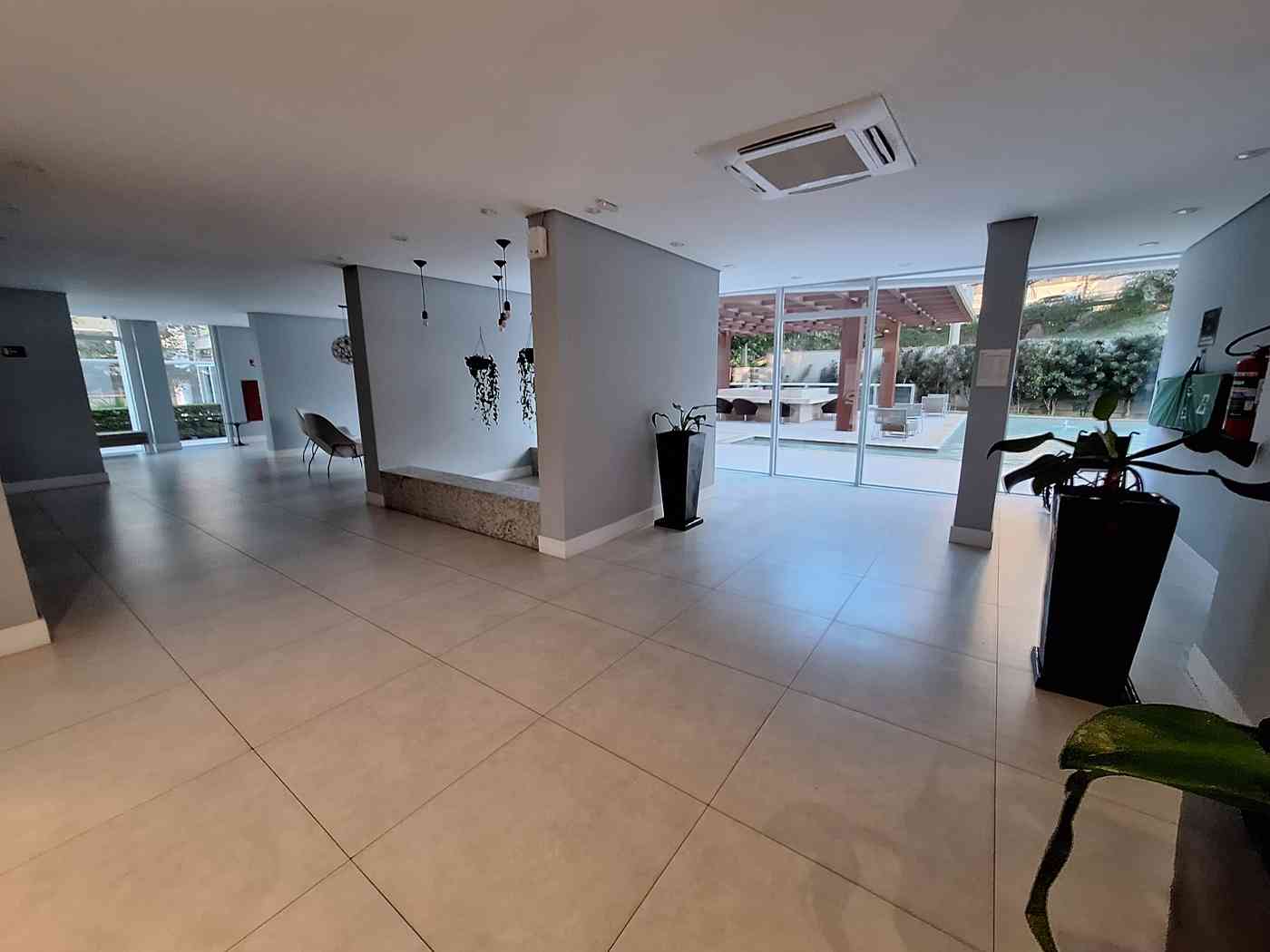 APARTAMENTO NO ED. WAVE