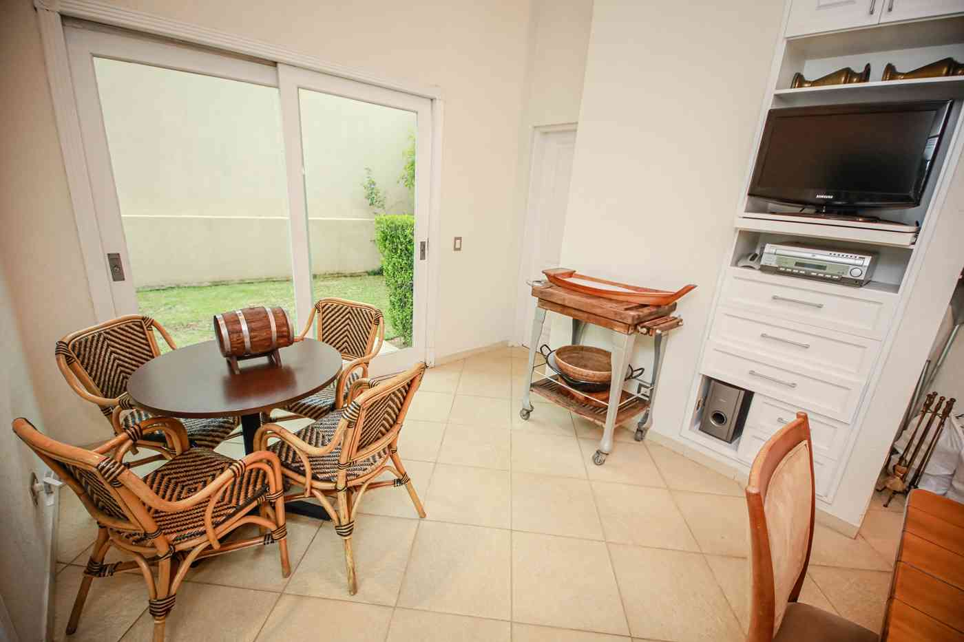 CASA ALTO PADRÃO!