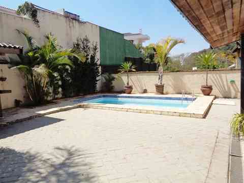 CASA EM ALPHAVILLE!