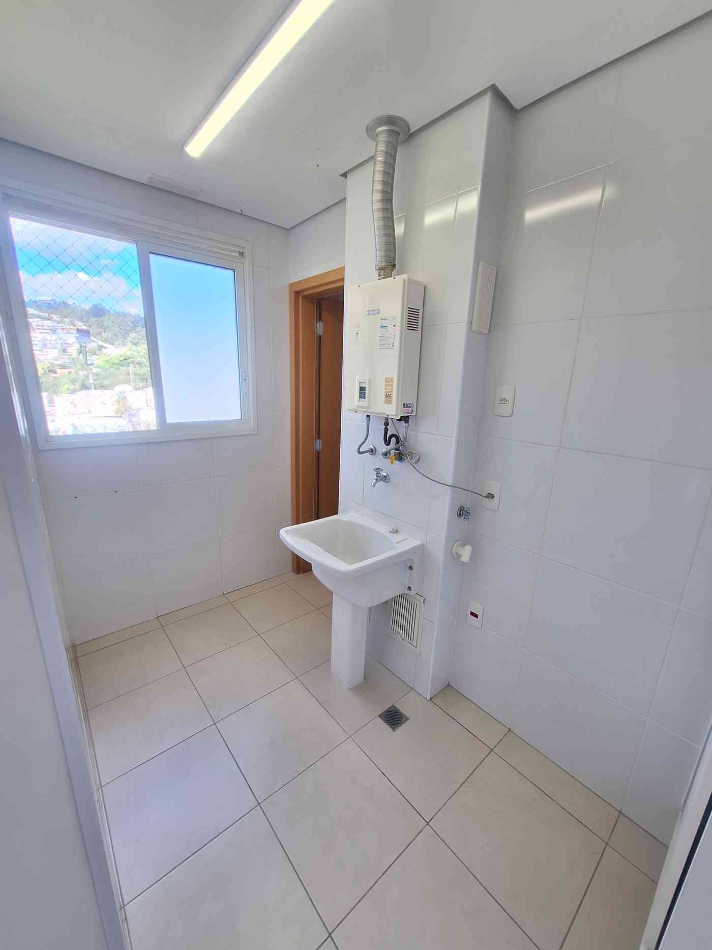 LINDO APARTAMENTO EM ALPHAVILLE!