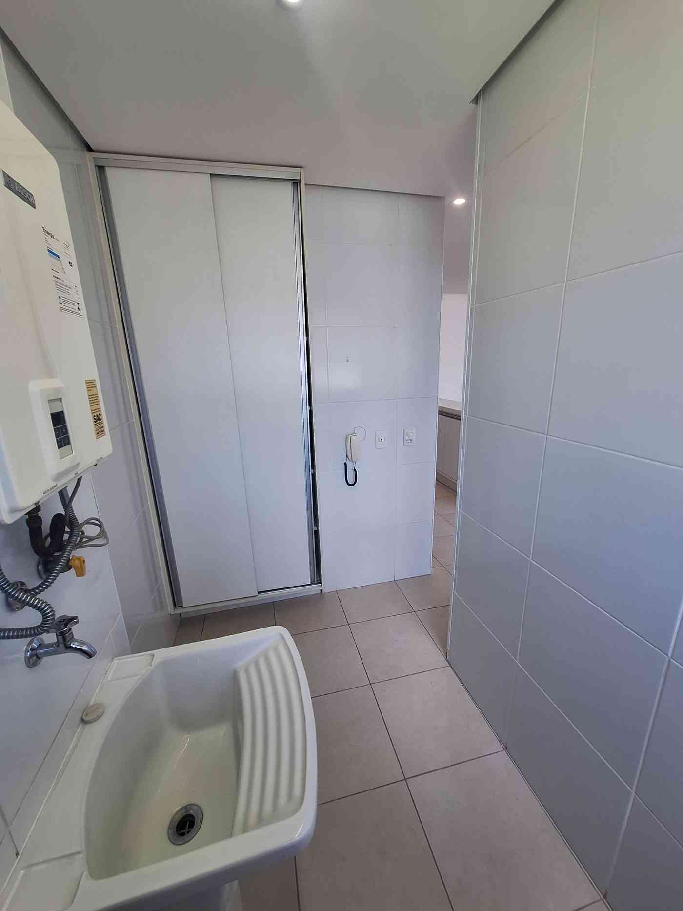 LINDO APARTAMENTO EM ALPHAVILLE!
