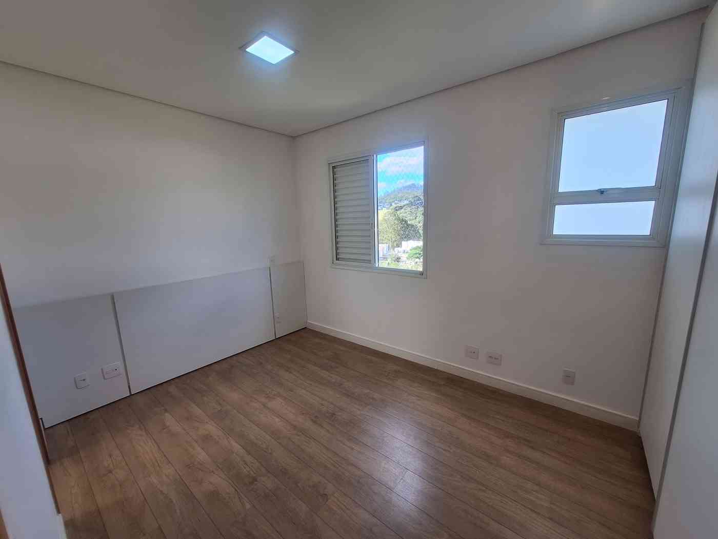 LINDO APARTAMENTO EM ALPHAVILLE!