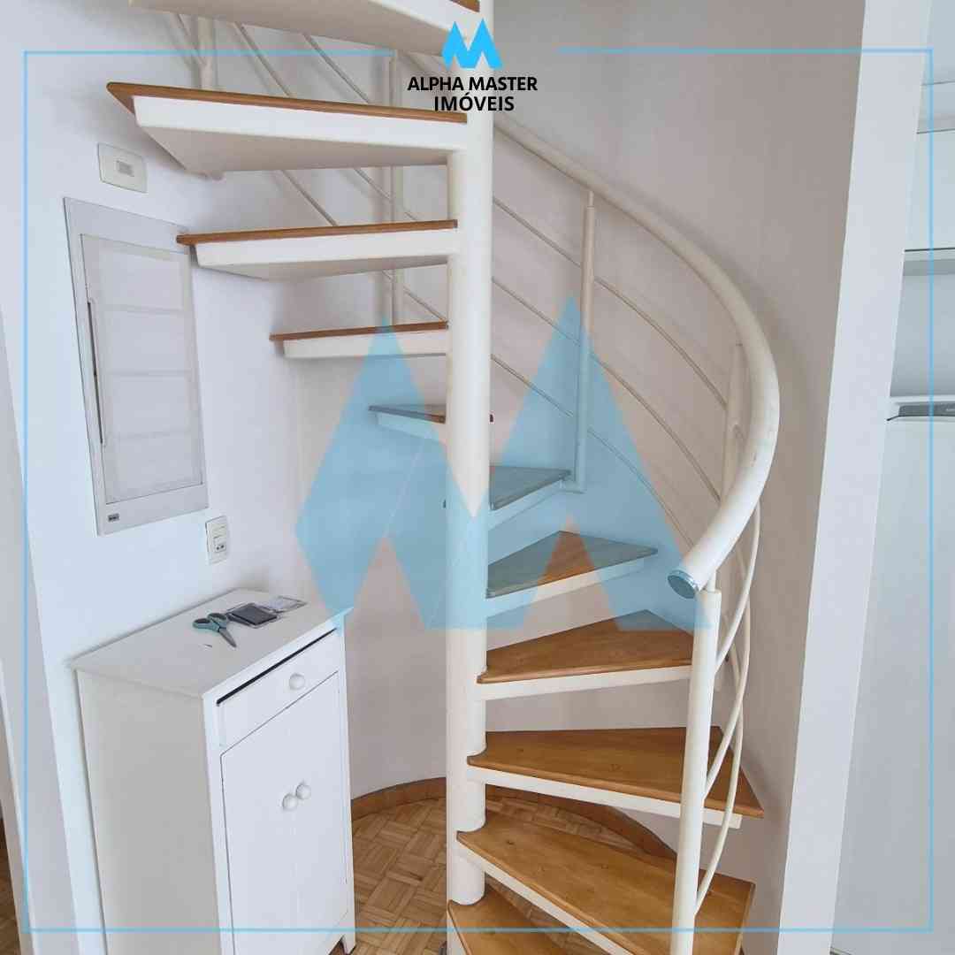 Apartamento Duplex Mobiliado para Locação em Alphaville - Centro de Alphaville