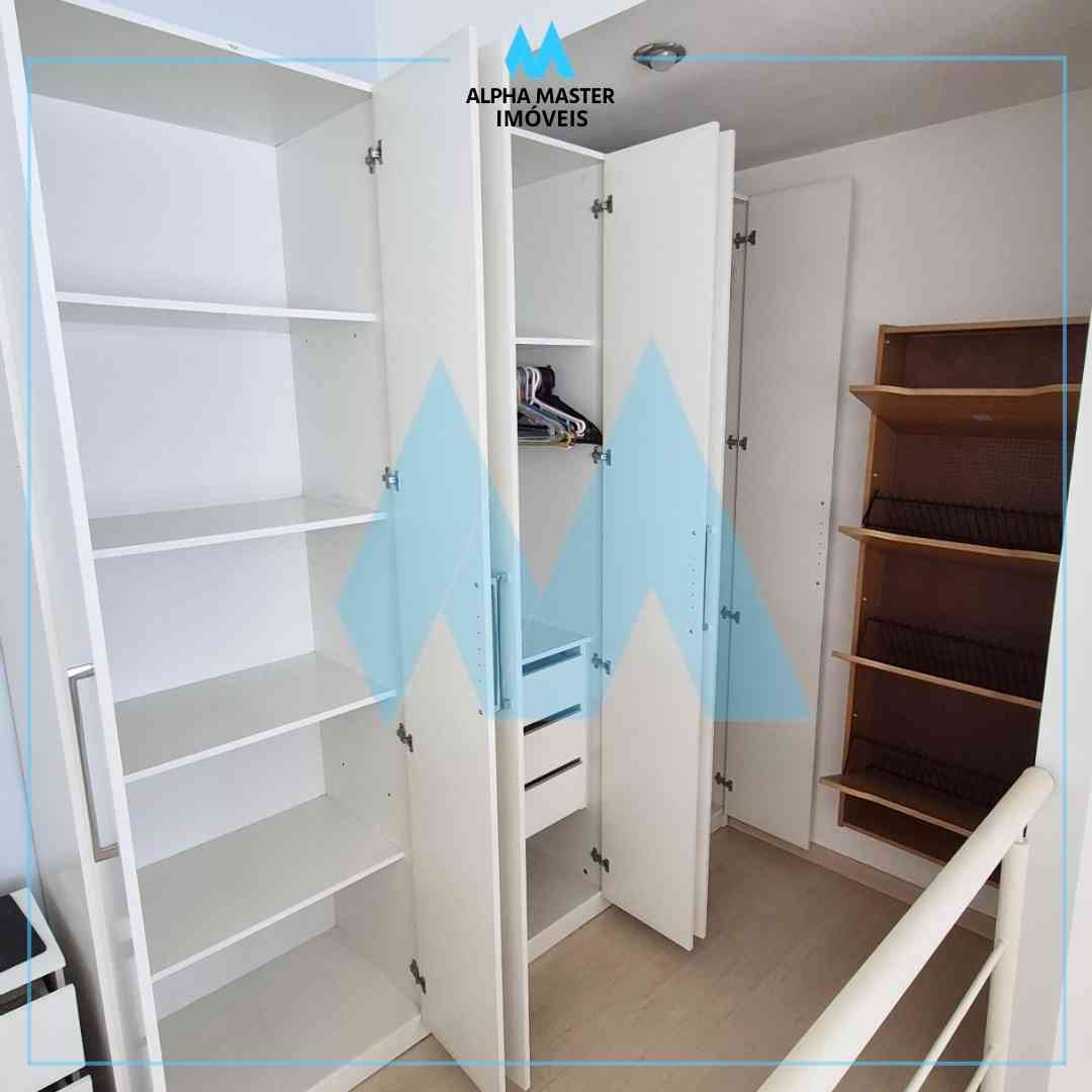 Apartamento Duplex Mobiliado para Locação em Alphaville - Centro de Alphaville