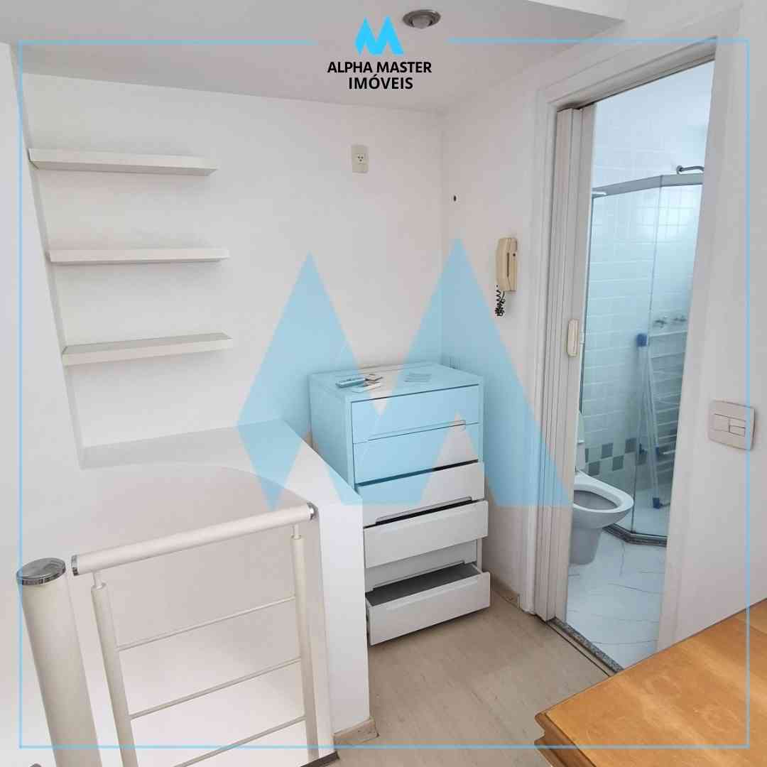 Apartamento Duplex Mobiliado para Locação em Alphaville - Centro de Alphaville