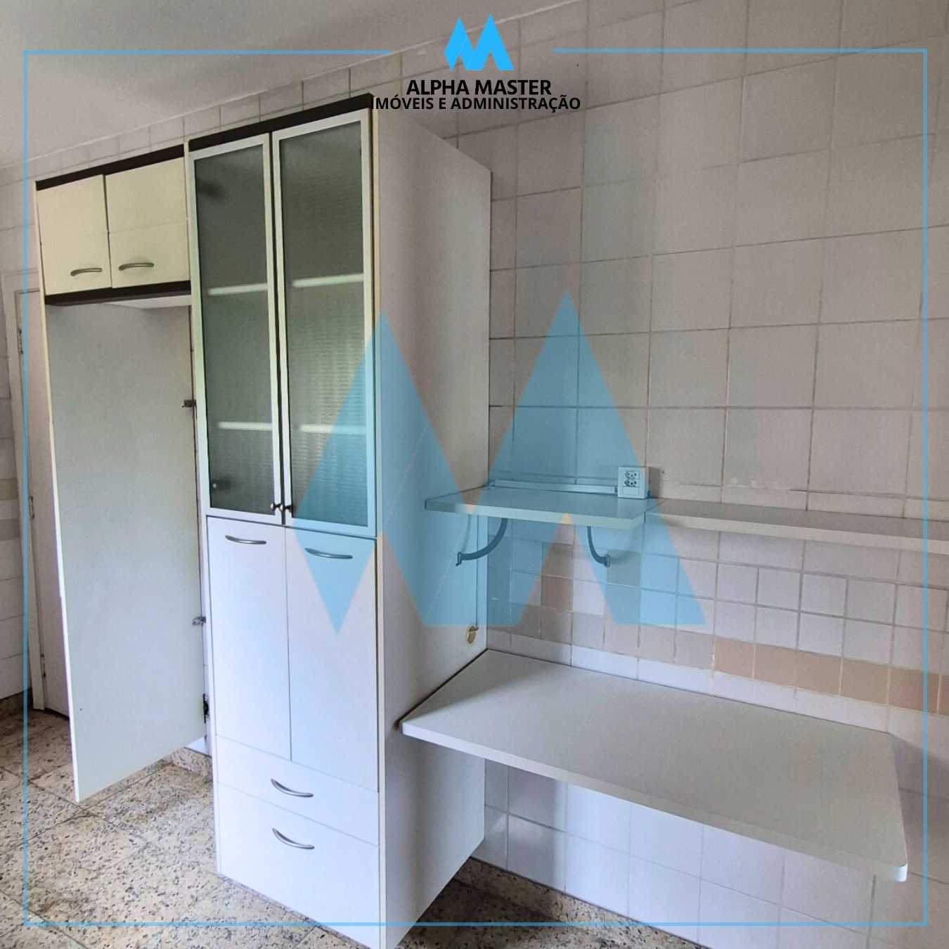APARTAMENTO NO CENTRO DE ALPHAVILLE!