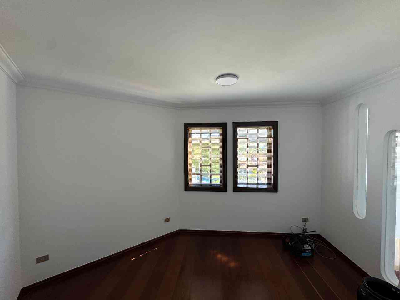 CASA MOBILIADA!