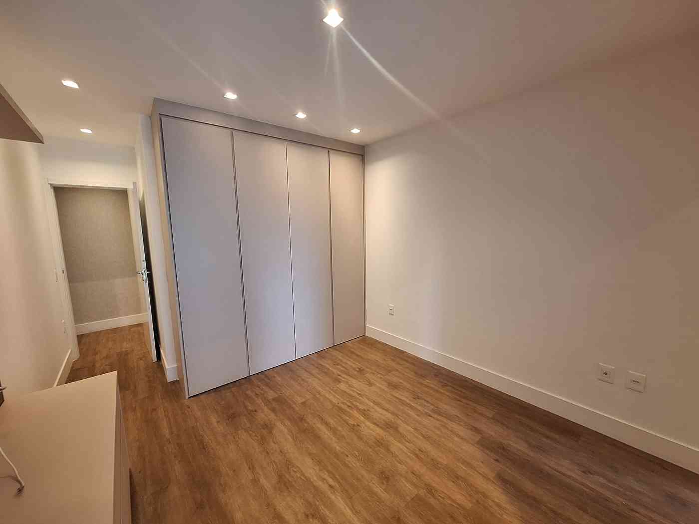PRÉDIO NOVO, DUPLEX!