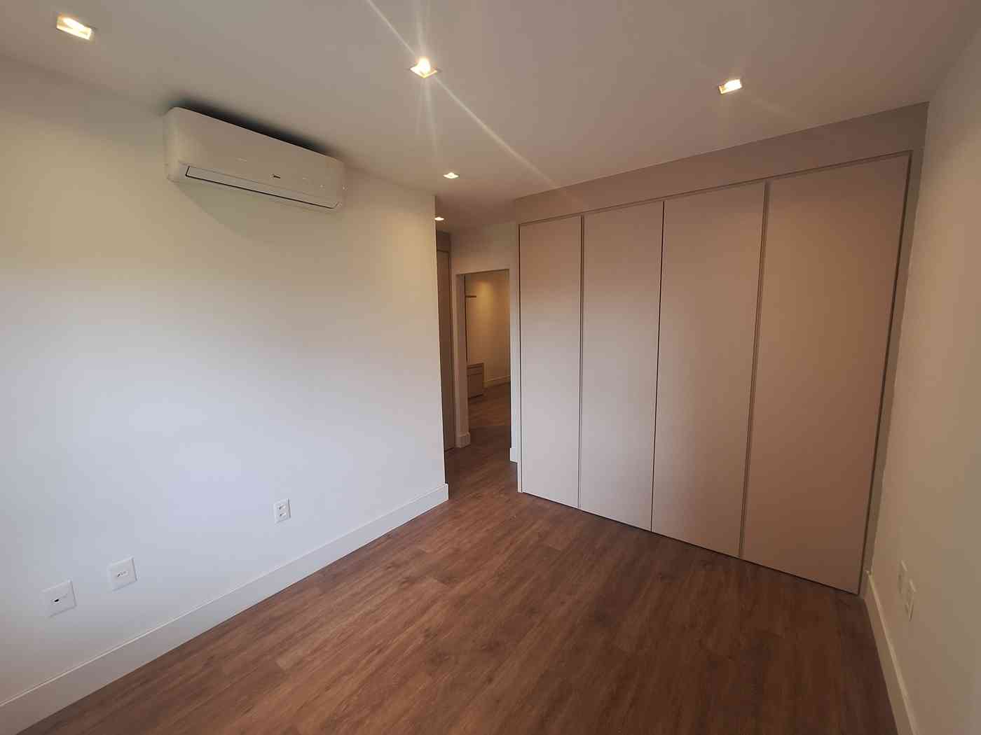 PRÉDIO NOVO, DUPLEX!