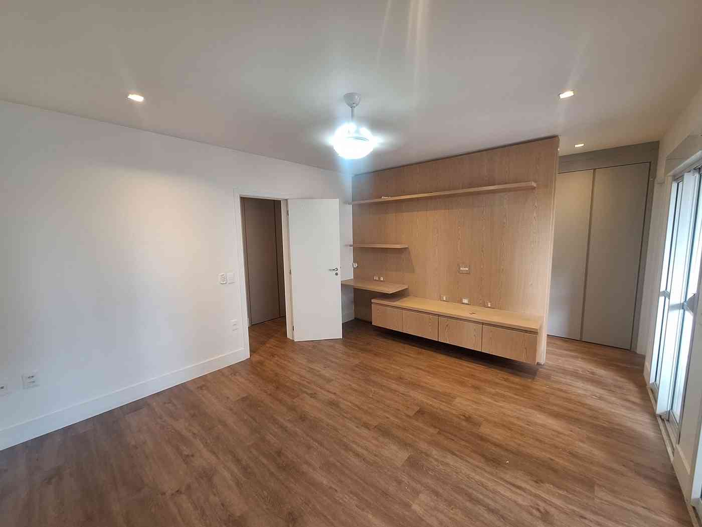 PRÉDIO NOVO, DUPLEX!
