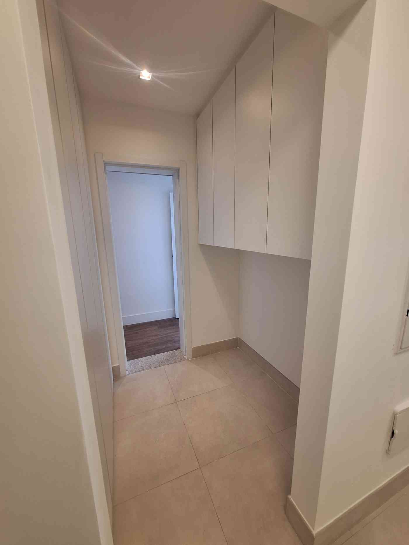 PRÉDIO NOVO, DUPLEX!