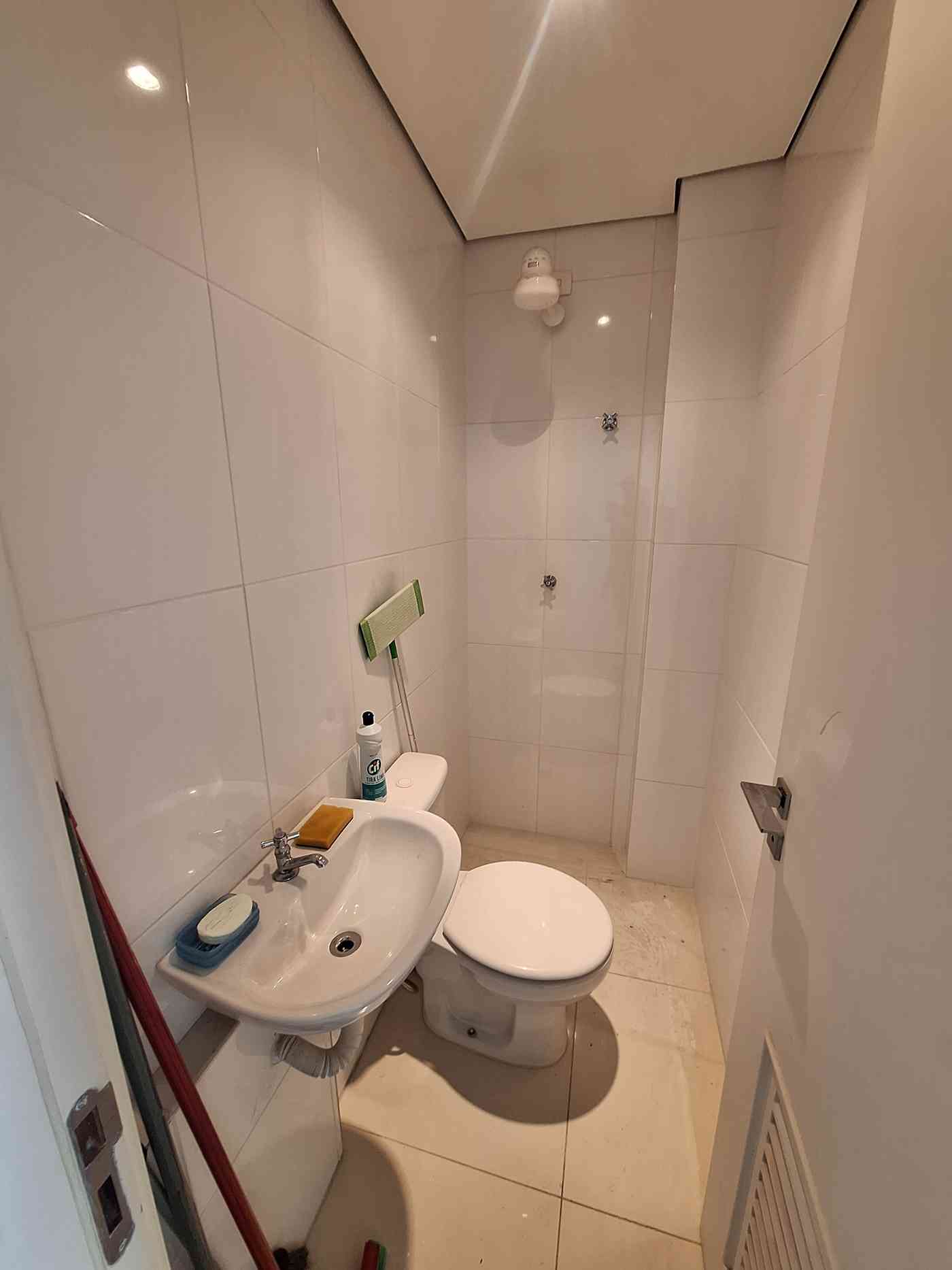 APARTAMENTO COM 03 SUÍTES!