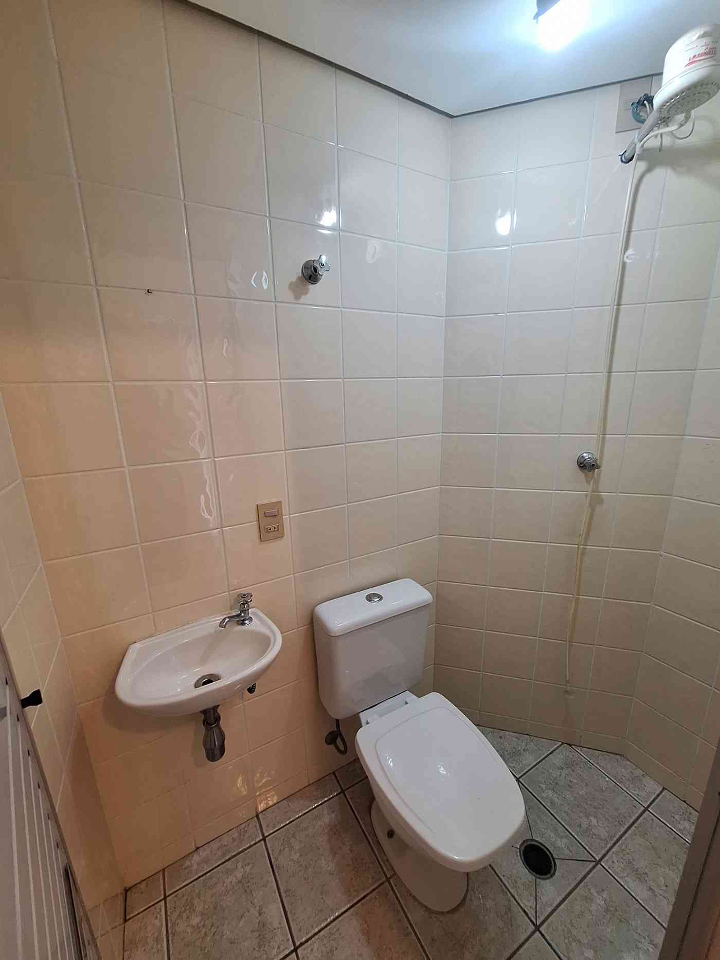 APARTAMENTO NO CENTRO DE ALPHAVILLE!