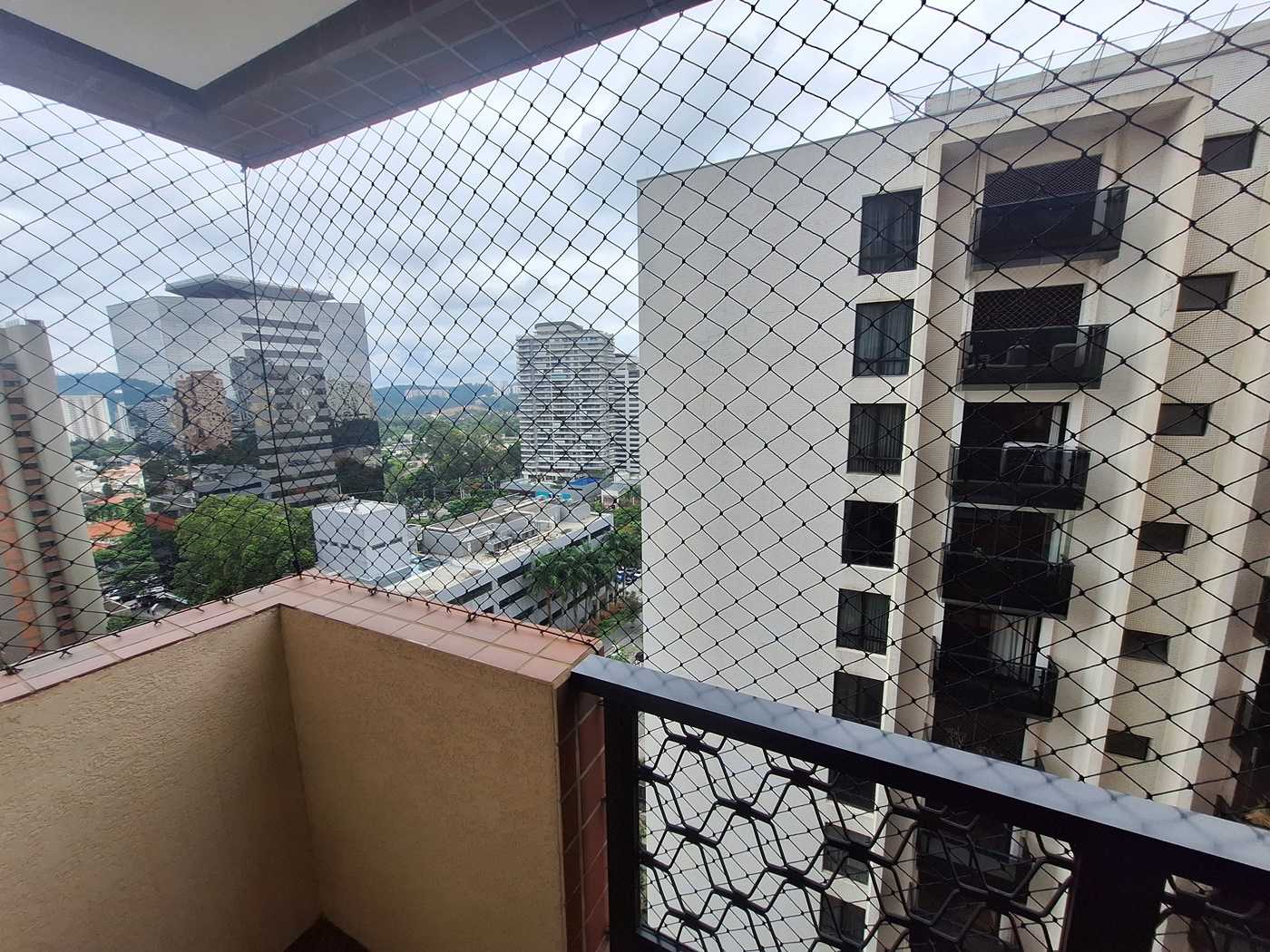 APARTAMENTO NO CENTRO DE ALPHAVILLE!