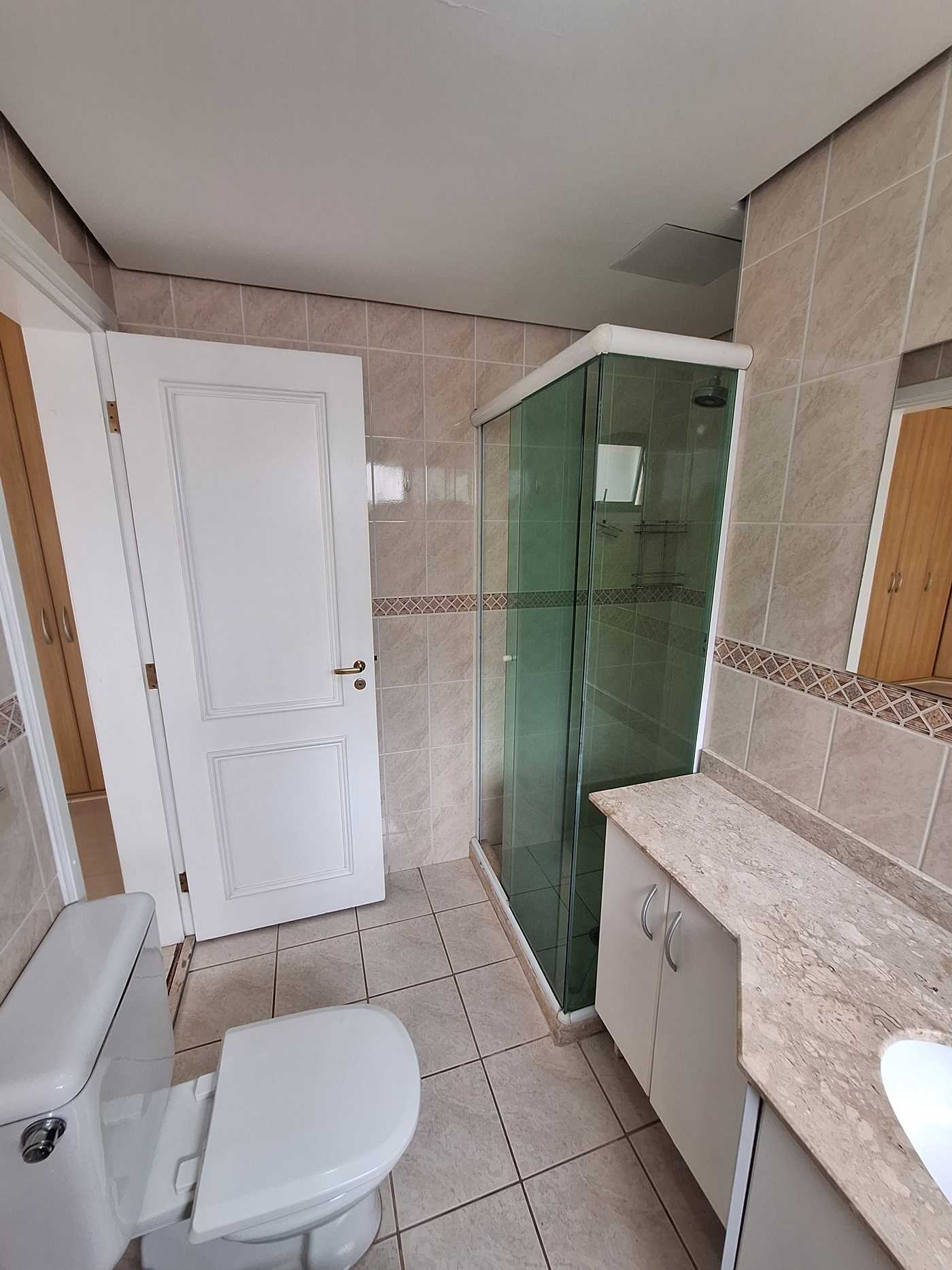 APARTAMENTO NO CENTRO DE ALPHAVILLE!