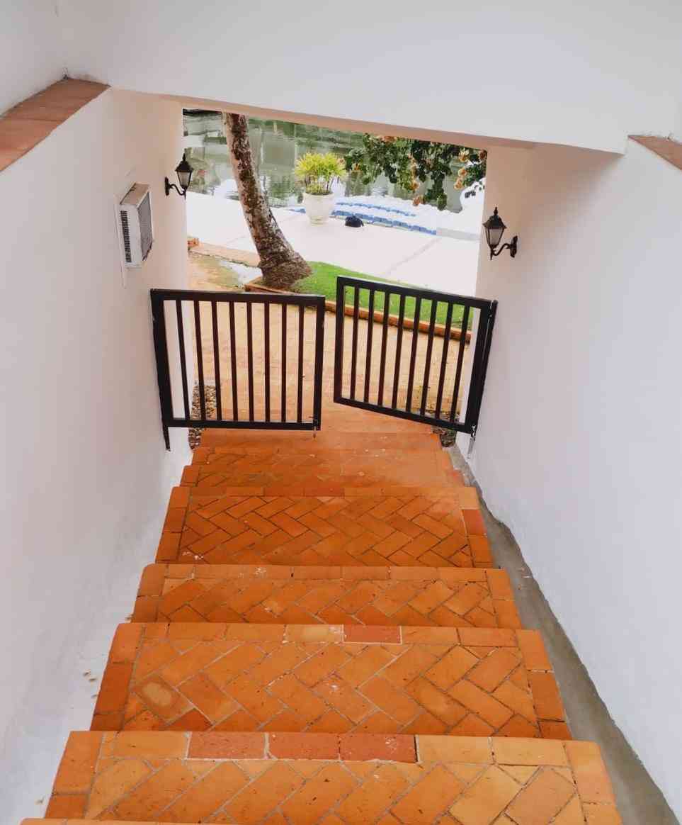 CASA COM PIER DE 65 PÉS!