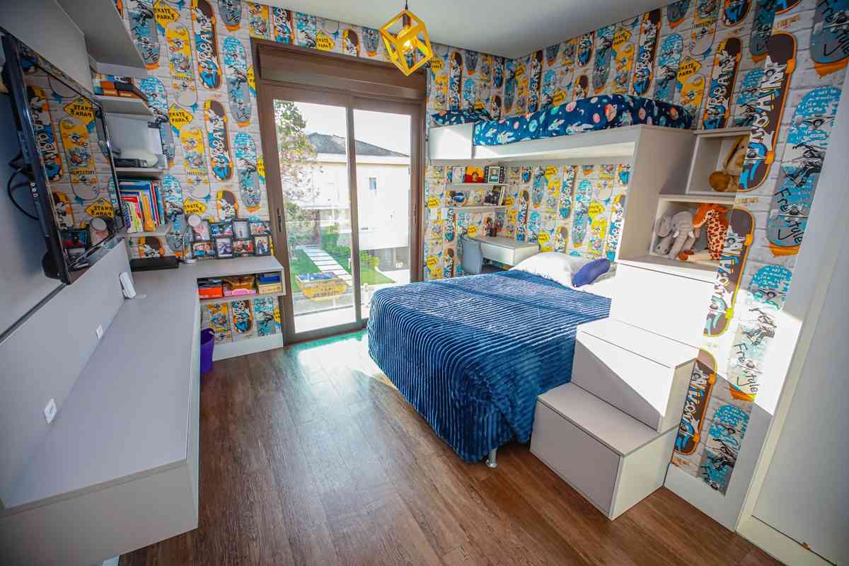 LINDA CASA EM CONDOMÍNIO ALTO PADRÃO!