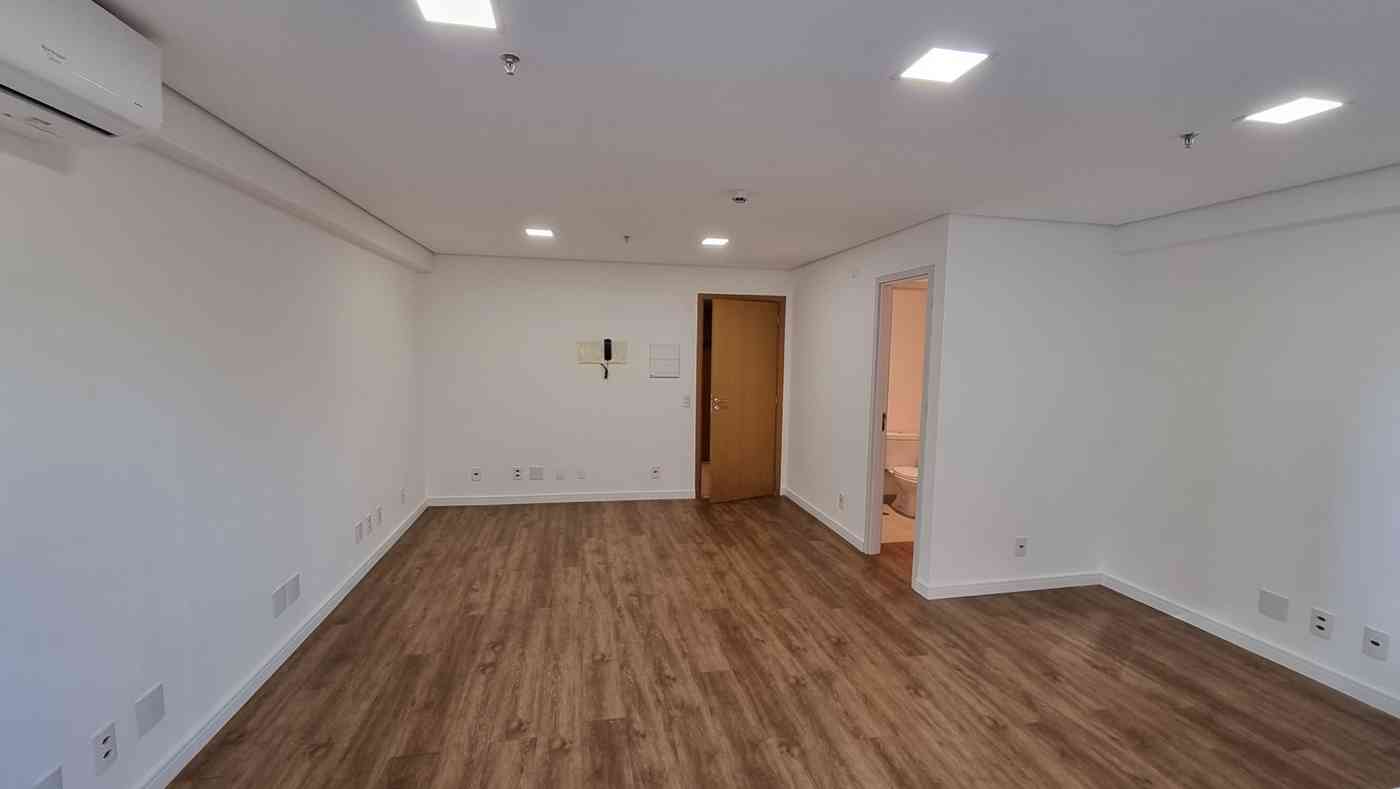 SALA COMERCIAL PARA LOCAÇÃO EM ALPHAVILLE -  OFFICE GRAJAÚ!