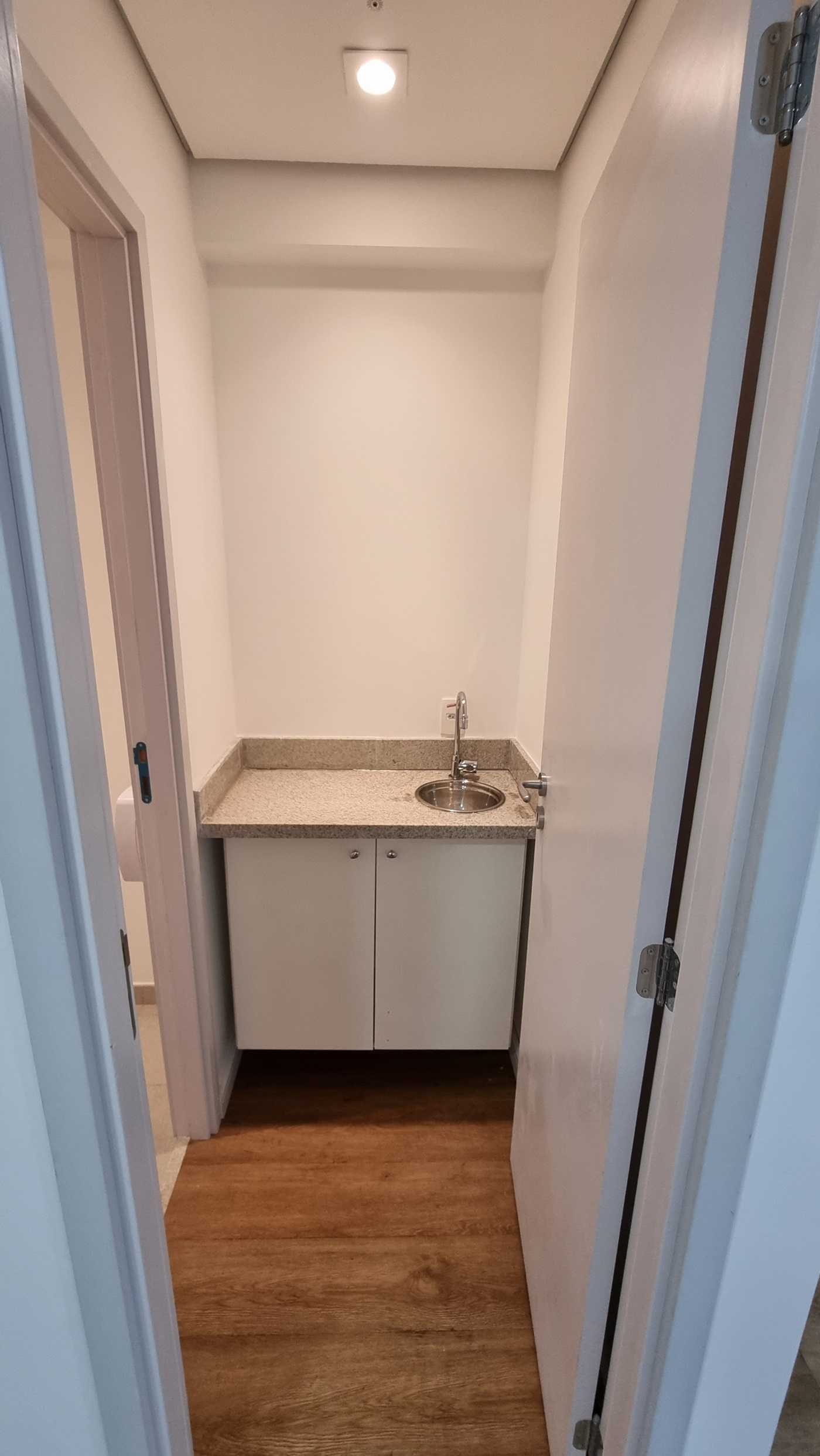 SALA COMERCIAL PARA LOCAÇÃO EM ALPHAVILLE -  OFFICE GRAJAÚ!