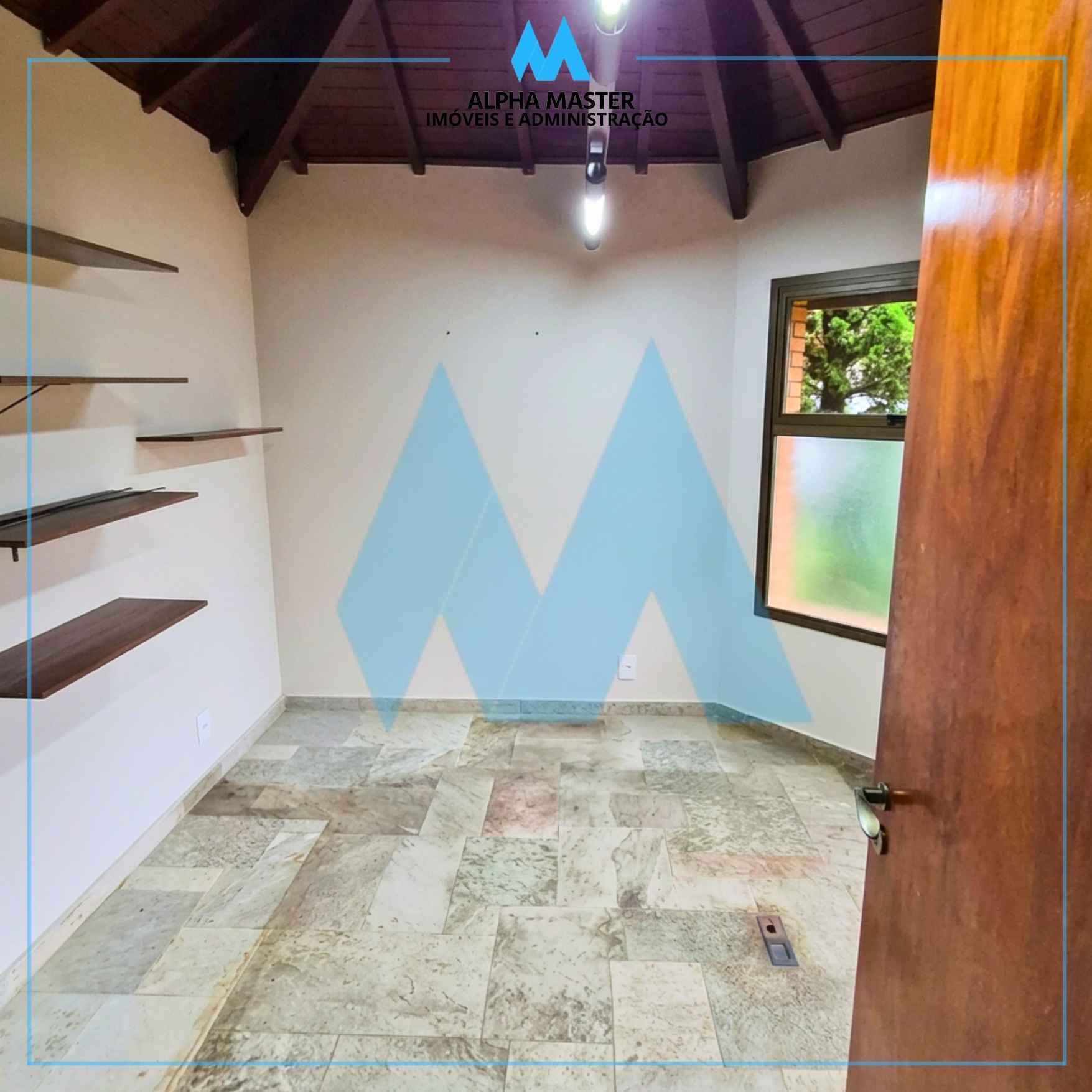 Casa com vista livre no Alpha 12!