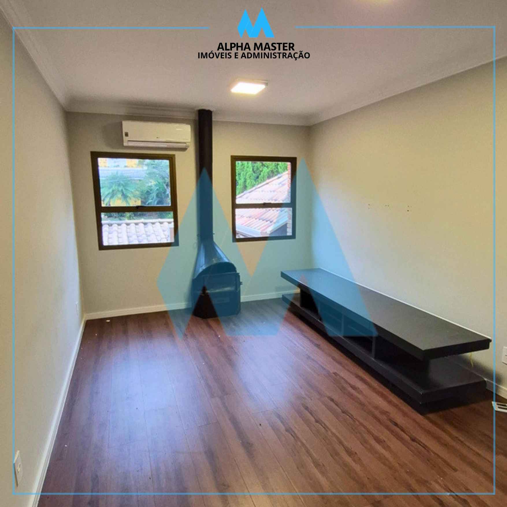 Casa com vista livre no Alpha 12!