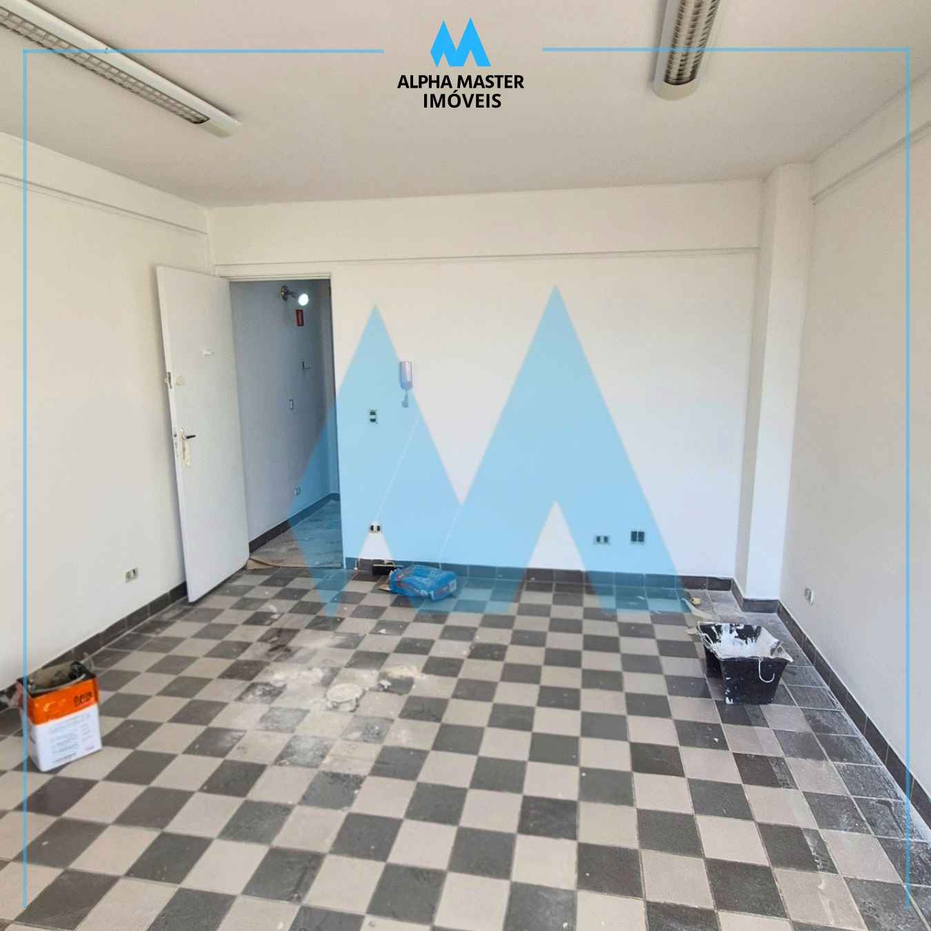 Sala no Centro Comercial Alphaville!
