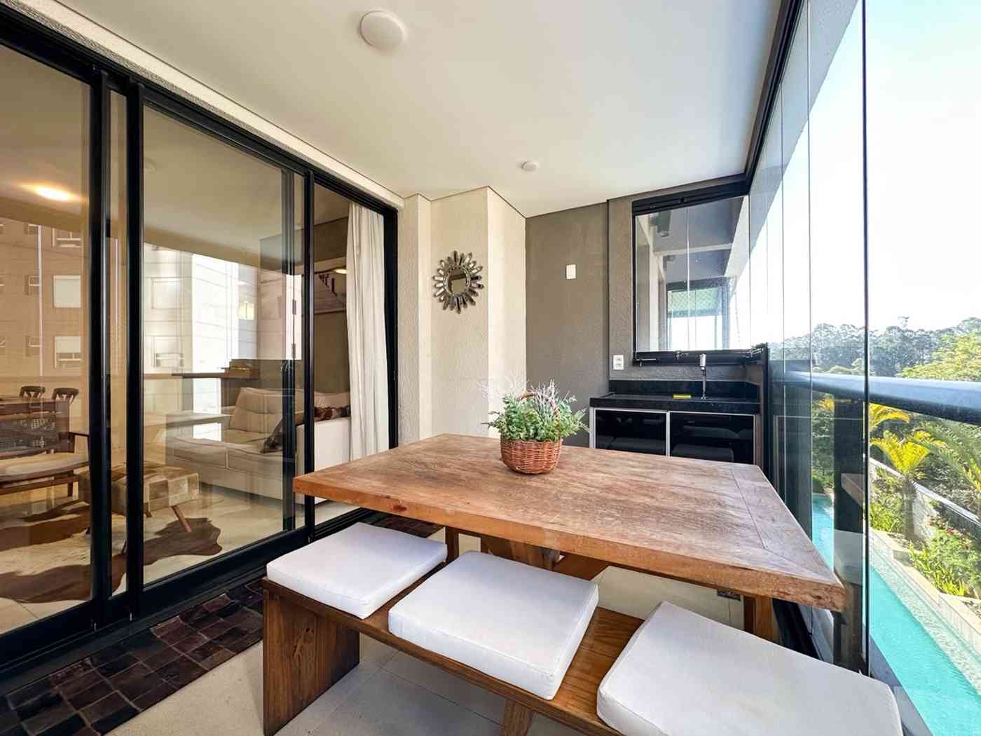 Apartamento mobiliado em Alphaville!