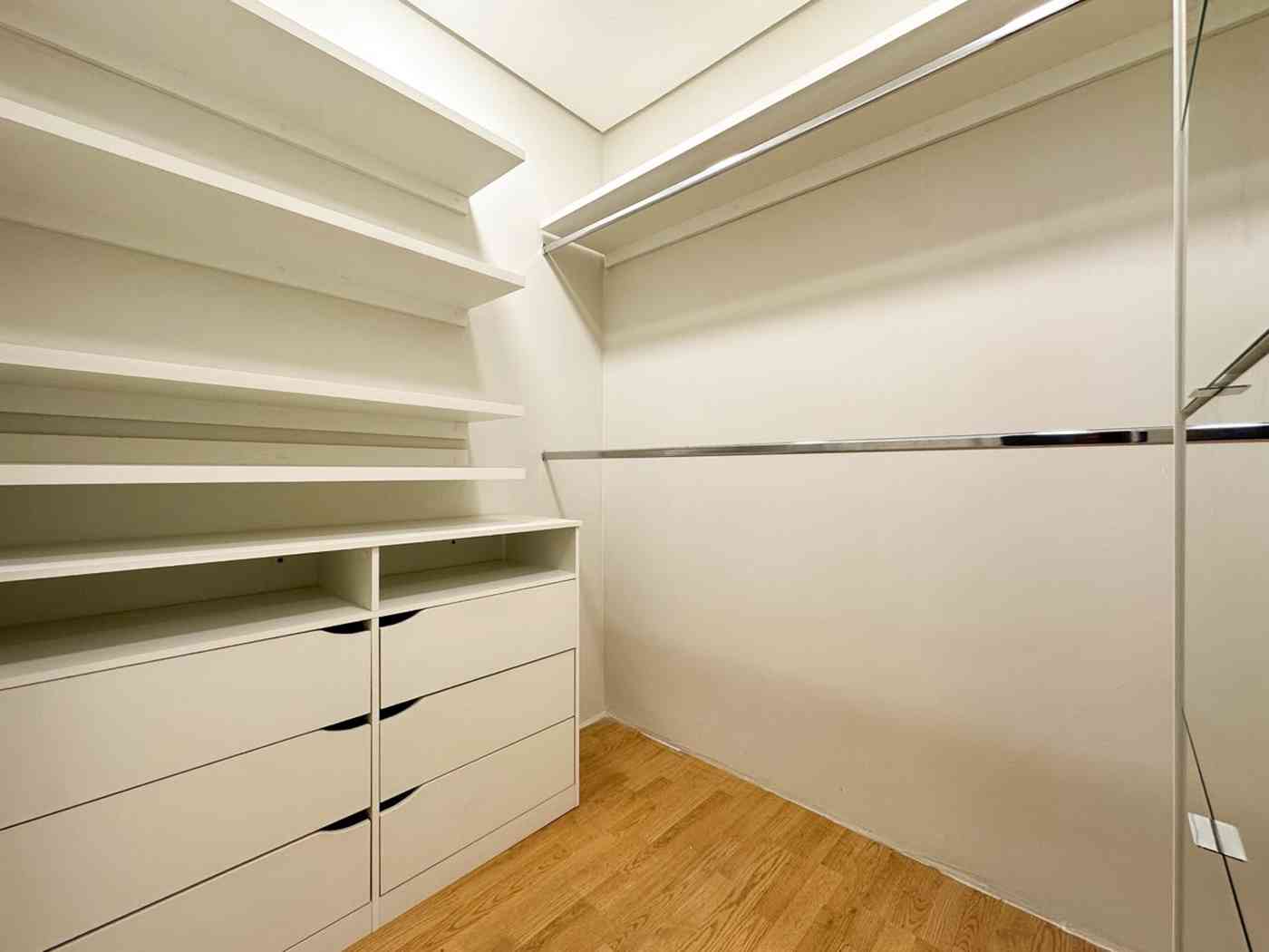 Apartamento mobiliado em Alphaville!