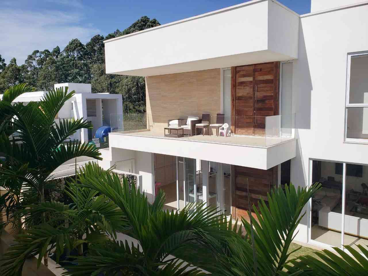 Casa mobiliada à venda -  Condomínio Villa Solaia