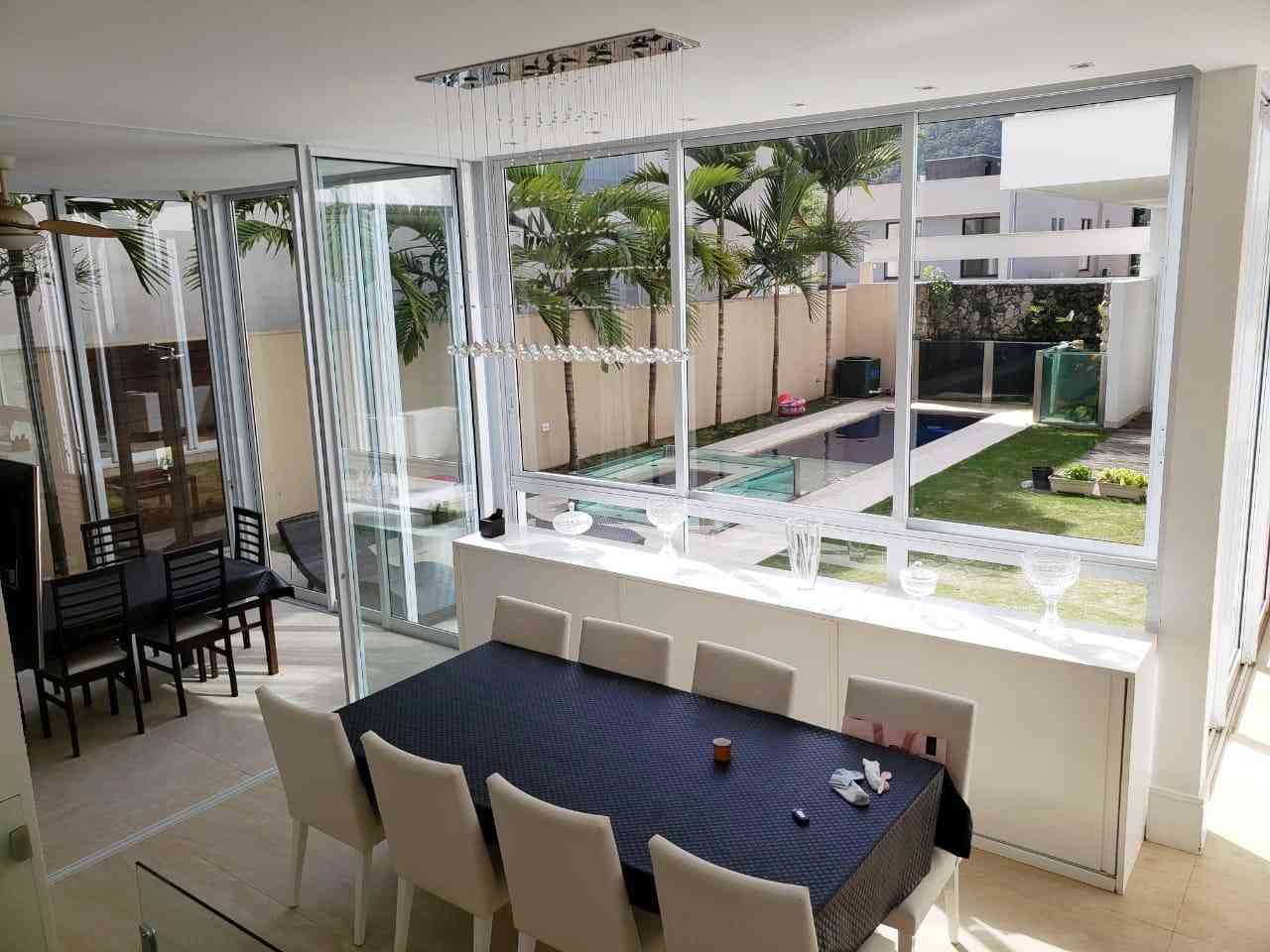 Casa mobiliada para locação -  Condomínio Villa Solaia