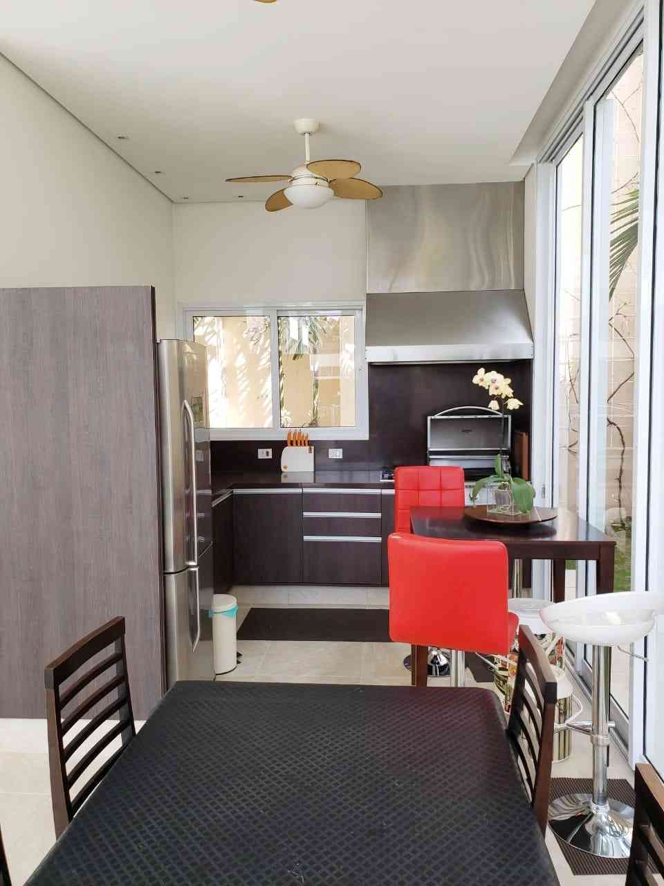 Casa mobiliada para locação -  Condomínio Villa Solaia