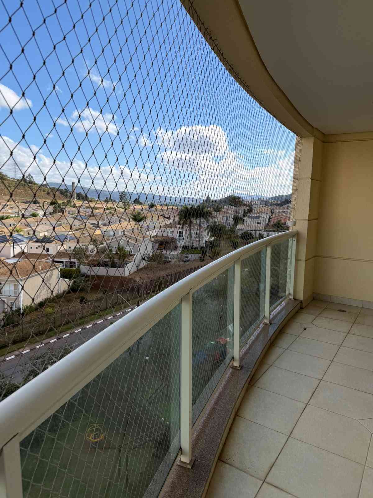 Apto 113m² no Resort Tamboré - 3 Dorms (1 Suíte), 2 Vagas e Lazer de Clube