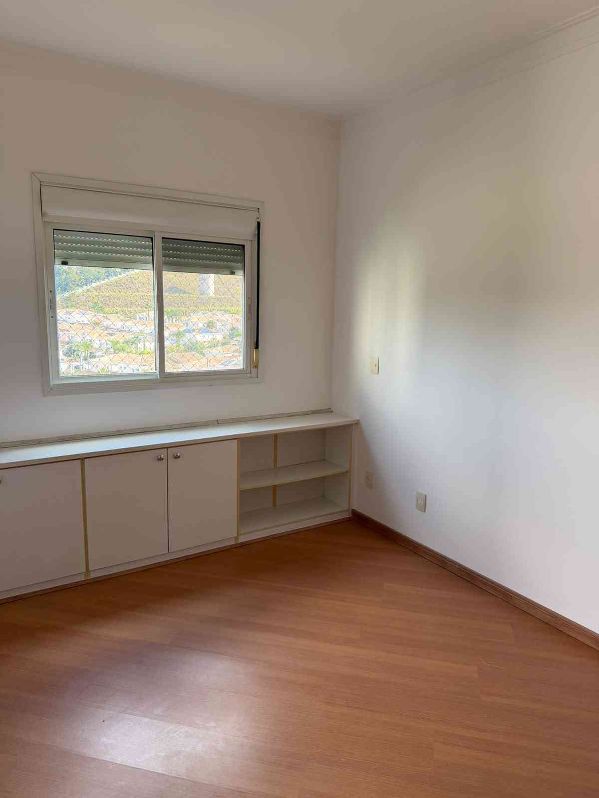 Apto 113m² no Resort Tamboré - 3 Dorms (1 Suíte), 2 Vagas e Lazer de Clube
