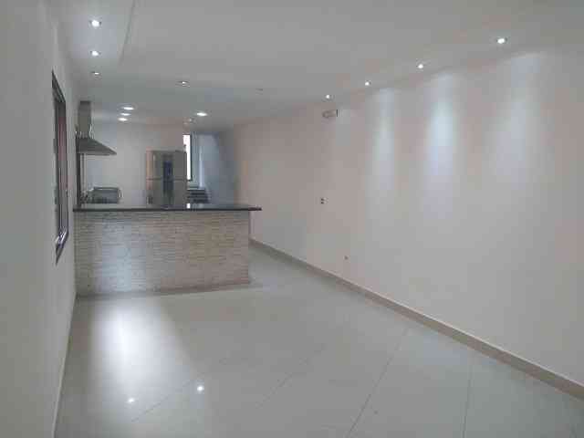 LINDO SOBRADO NO JD. JOVAIA COM SÓTON