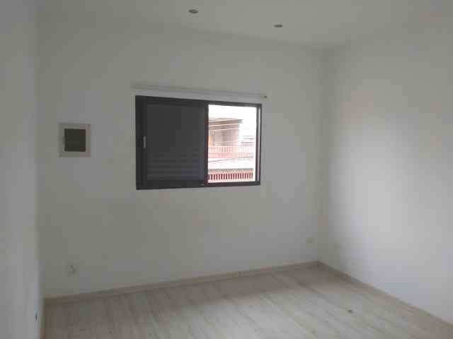 LINDO SOBRADO NO JD. JOVAIA COM SÓTON