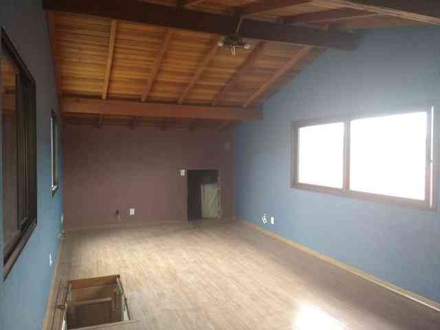 LINDO SOBRADO NO JD. JOVAIA COM SÓTON