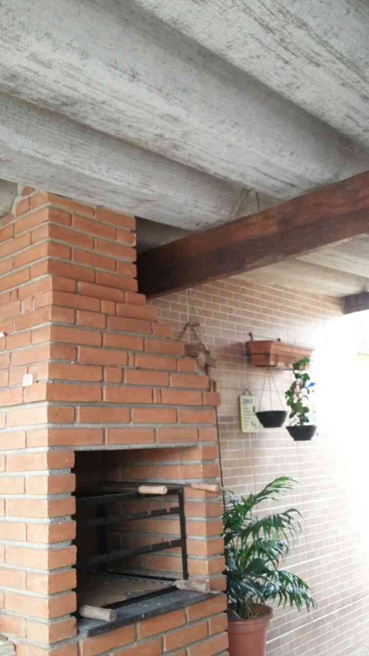 CASA ASSOBRADADA JARDIM LENIZE III