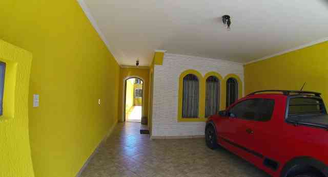 Sobrado com 03 Dormts REF.: 3205