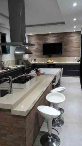 SOBRADO PADRÃO - ARUJÁ HILLS III - REF. 3187-4