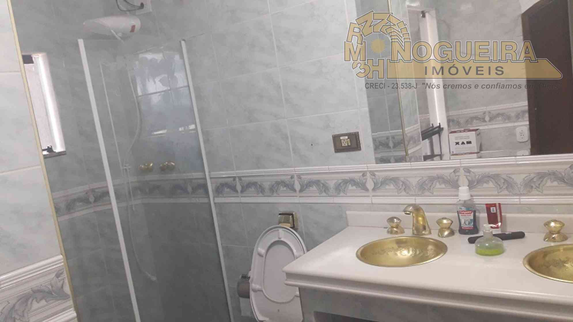 SOBRADO JARDIM SANTA MENA REF.: 3425