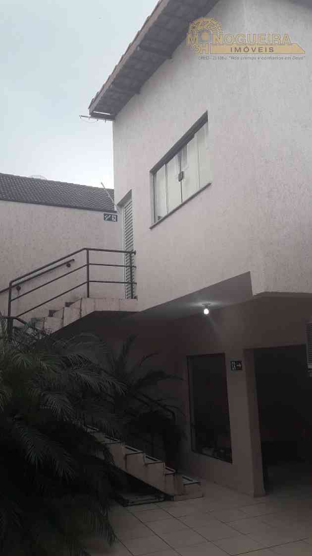 SOBRADO JARDIM SANTA MENA REF.: 3425