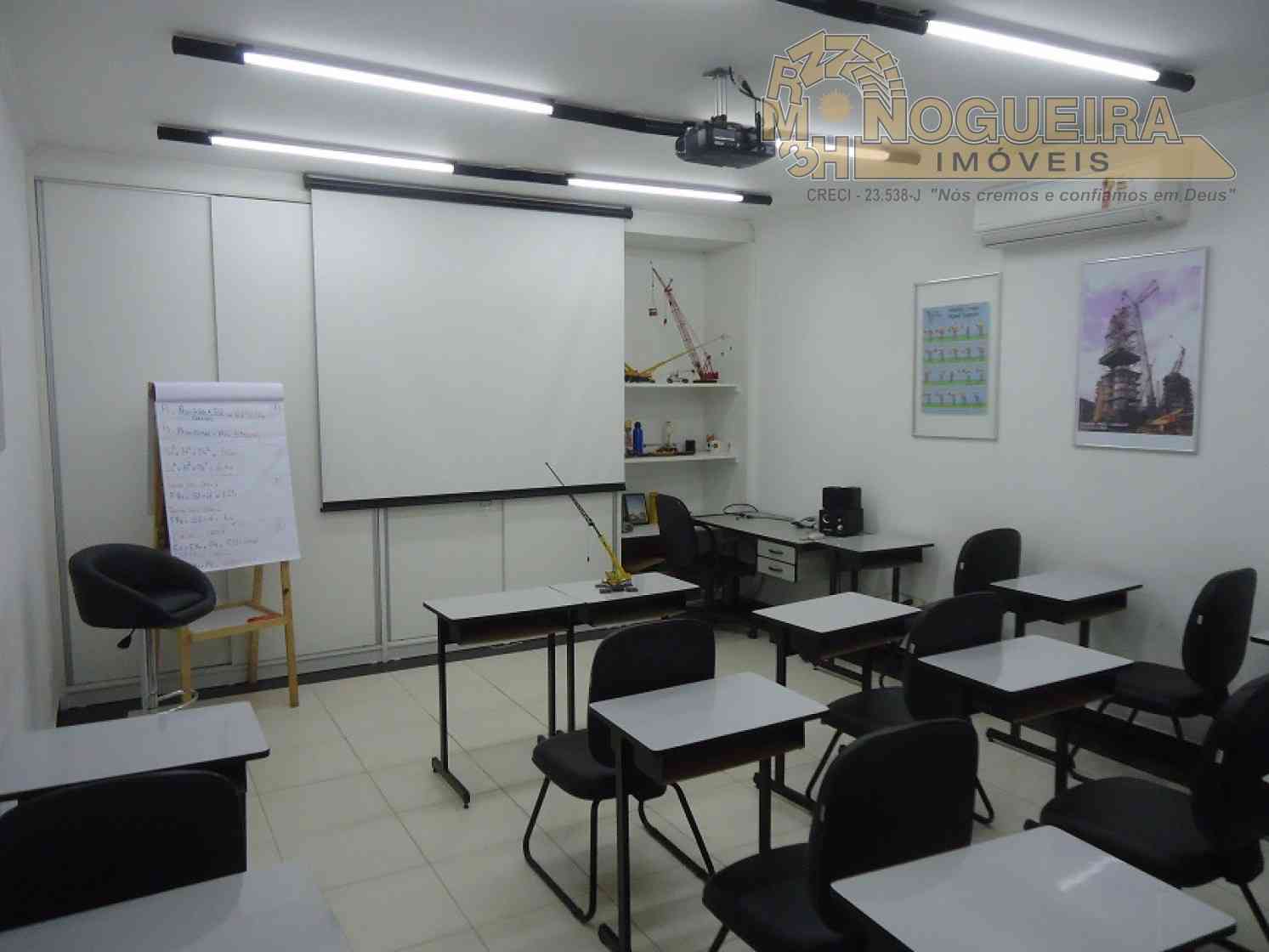 SOBRADO JARDIM SANTA MENA REF.: 3425