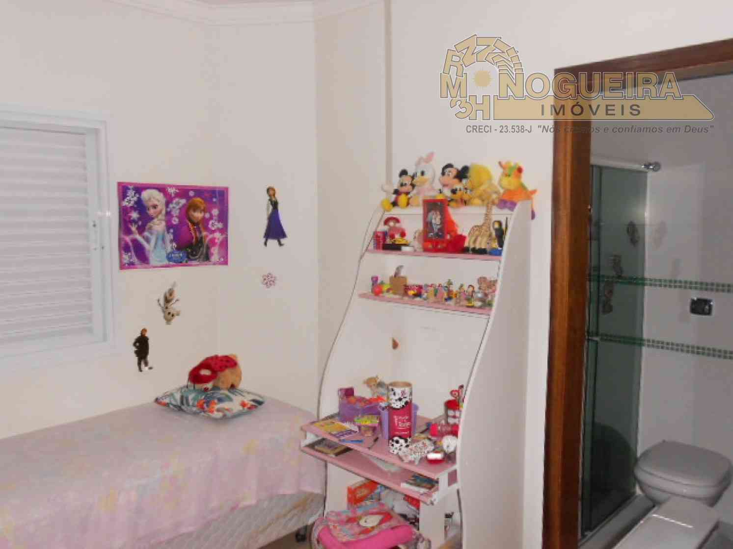 Sobrado 3 Suítes Torres Tibagy