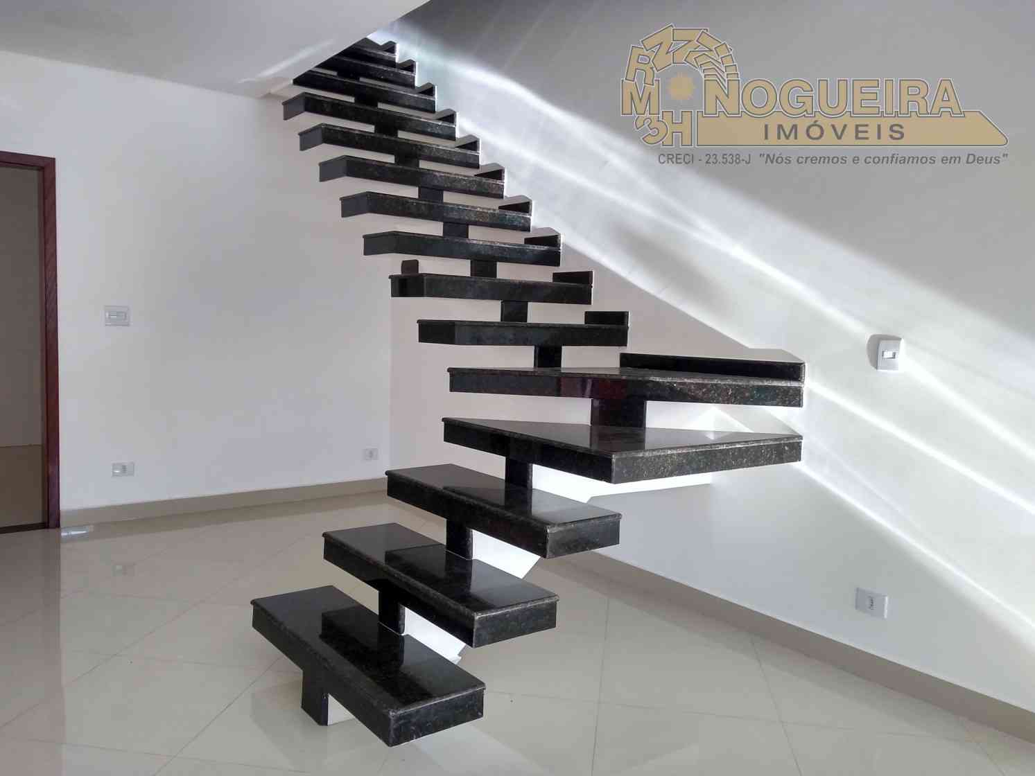 SOBRADO NOVO MARAVILHOSO REF.: 3519