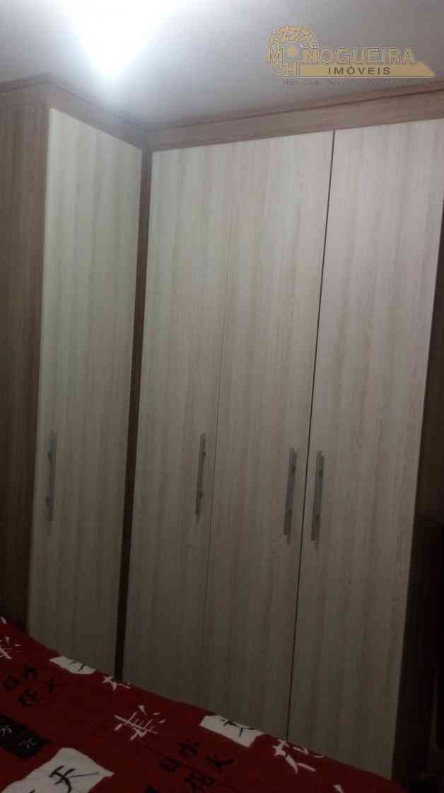 APTO NA VILA RIO REF.: 3545