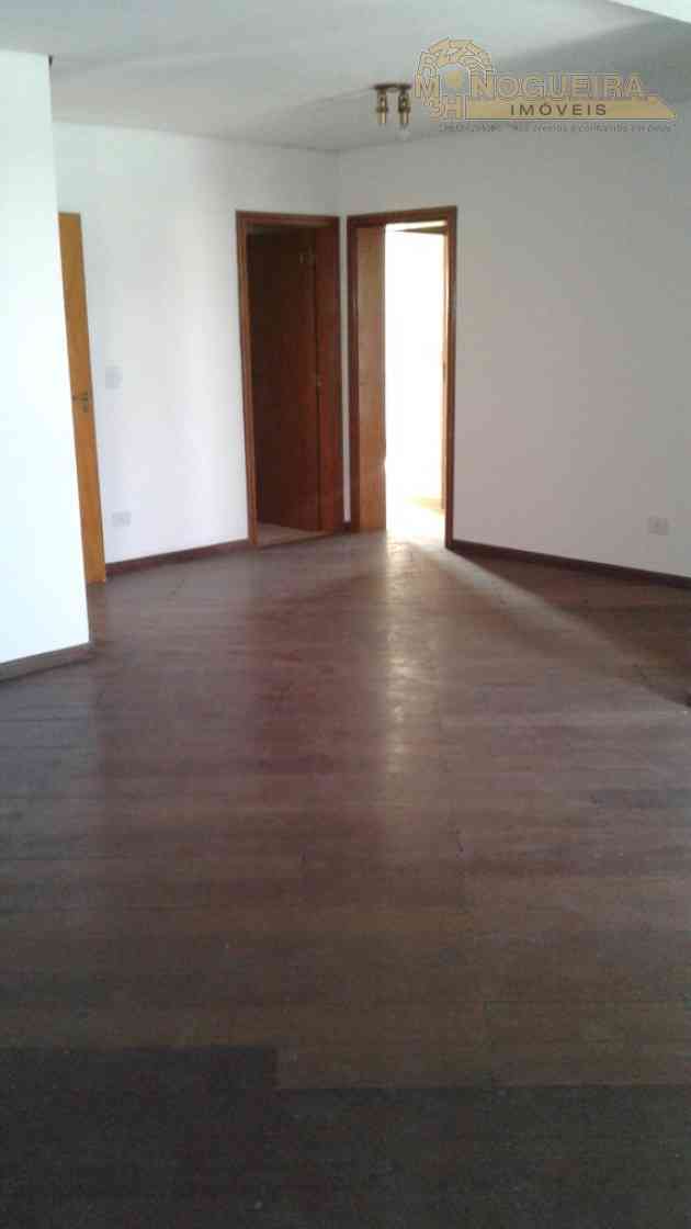 APARTAMENTO 117M² - EDIFÍCIO SERRA DE BRAGANÇA - T