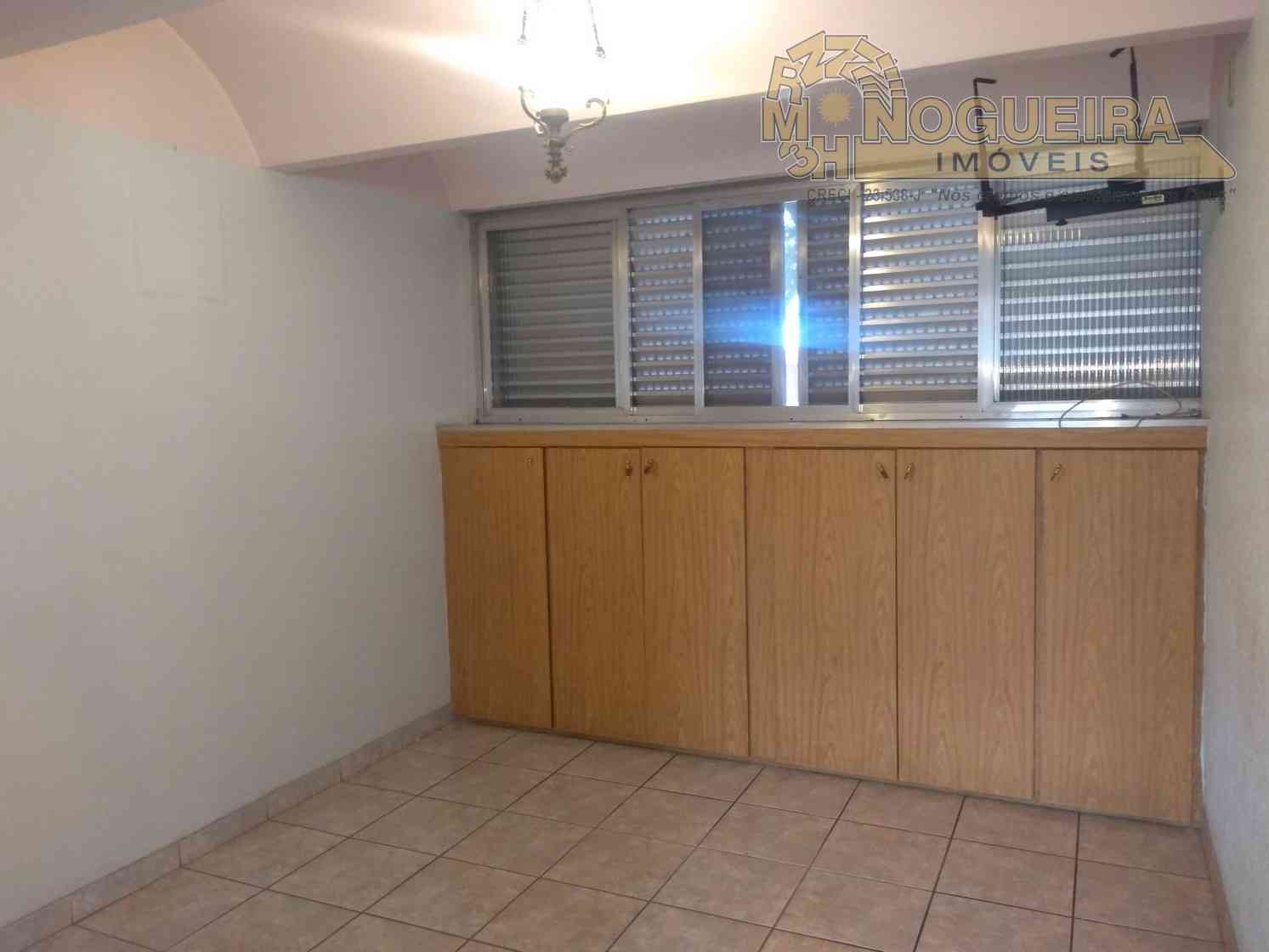 Apartamento Pq. Cecap Cond. Paraná 3  andar