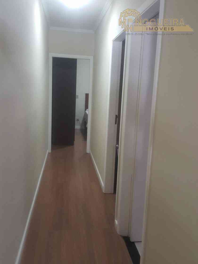 Casa Térrea no Jd. Gracinda Ref 3685