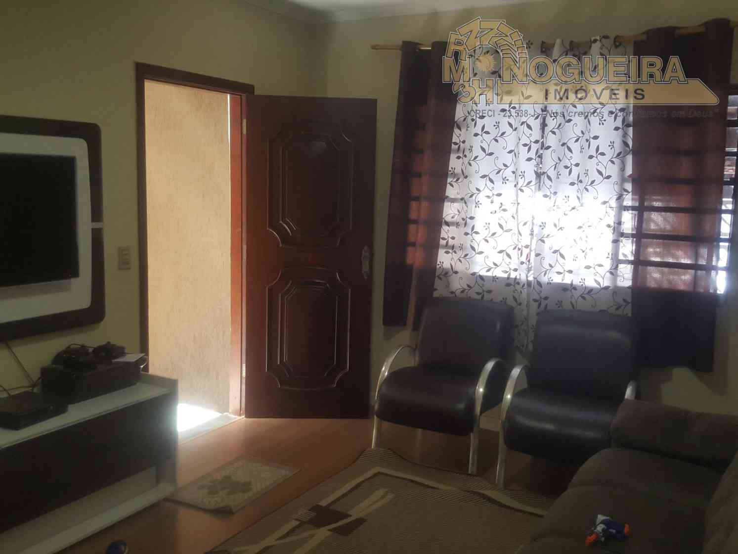 Casa Térrea no Jd. Gracinda Ref 3685